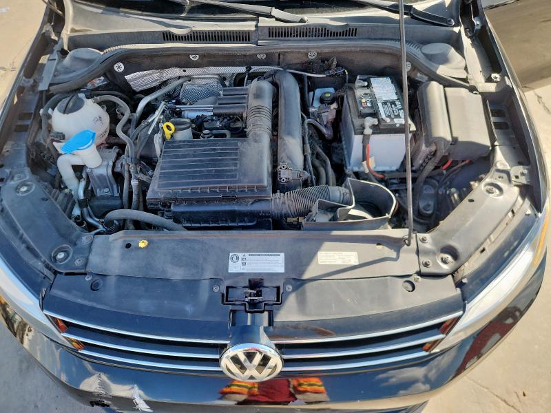 Photo 11 from auction – 2017 VOLKSWAGEN JETTA with VIN 3VW2B7AJ0HM201406