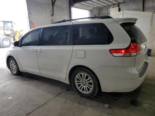Photo 2 from auction – 2011 TOYOTA SIENNA XLE with VIN 5TDYK3DCXBS081186