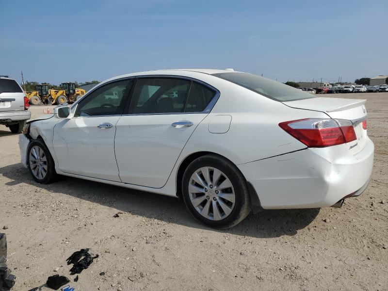 Photo 2 from auction – 2015 HONDA ACCORD EXL with VIN 1HGCR3F82FA027657
