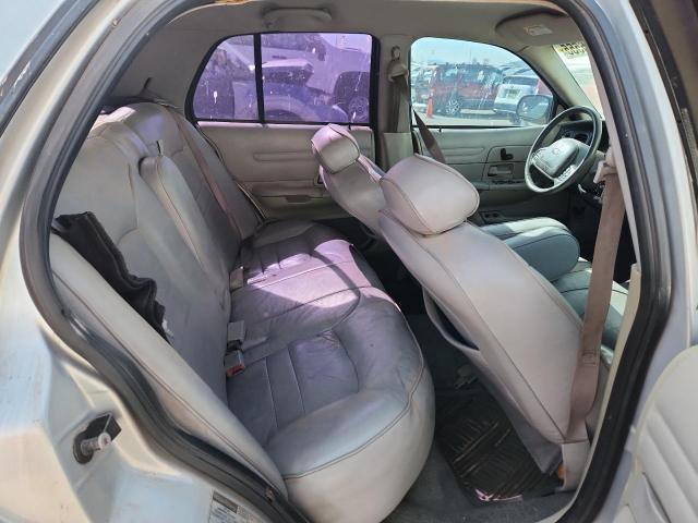 Photo 10 from auction – 2002 FORD CROWN VICT with VIN 2FAFP74W82X100516