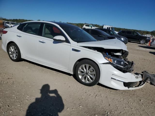 Photo 4 from auction – 2016 KIA OPTIMA EX with VIN 5XXGU4L38GG013040