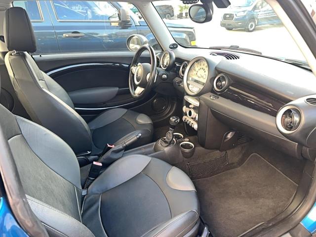 Photo 5 from auction – 2010 MIN COOPER S with VIN WMWMF7C52ATZ69697