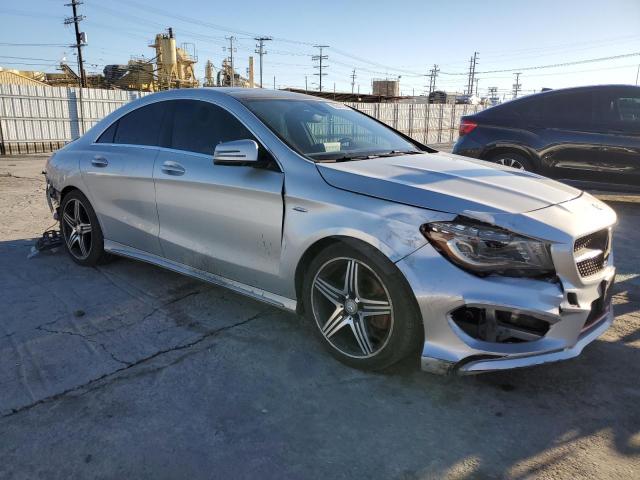 Photo 4 from auction – 2016 MERCEDES-BENZ CLA with VIN WDDSJ4EB3GN363225