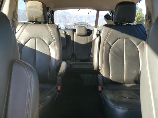 Photo 10 from auction – 2017 CHRYSLER PACIFICA T with VIN 2C4RC1BG0HR535023