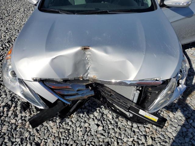Photo 11 from auction – 2011 HYUNDAI SONATA SE with VIN 5NPEC4AC3BH167472