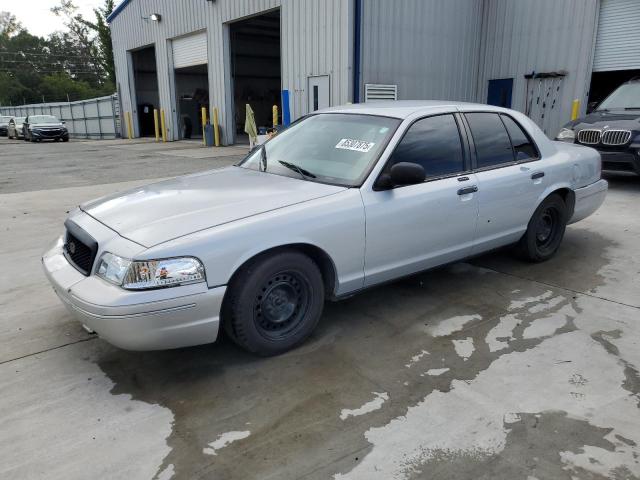 FORD CROWN VICT 2002 with VIN 2FAFP73W92X106441 - Photo from auction