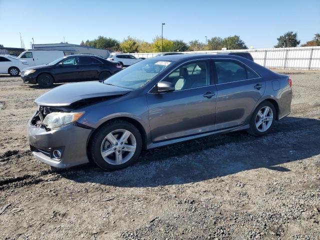 TOYOTA CAMRY L 2014 with VIN 4T1BF1FKXEU472577 - Photo from auction