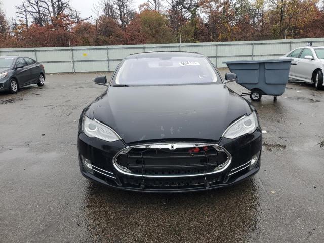 Photo 5 from auction – 2013 TESLA MODEL S with VIN 5YJSA1DP3DFP28874
