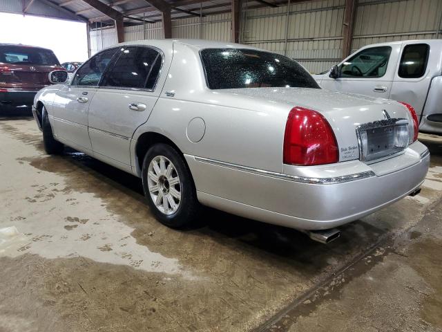 Photo 2 from auction – 2008 LINCOLN TOWN CAR with VIN 2LNHM82V78X636194