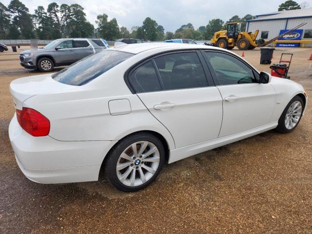 Photo 3 from auction – 2011 BMW 328 I with VIN WBAPH7C52BE683121