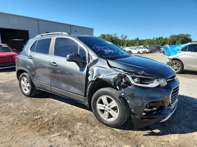 Photo 4 from auction – 2017 CHEVROLET TRAX 1LT with VIN KL7CJLSB1HB109848