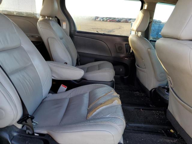 Photo 11 from auction – 2015 TOYOTA SIENNA XLE with VIN 5TDYK3DC5FS545328