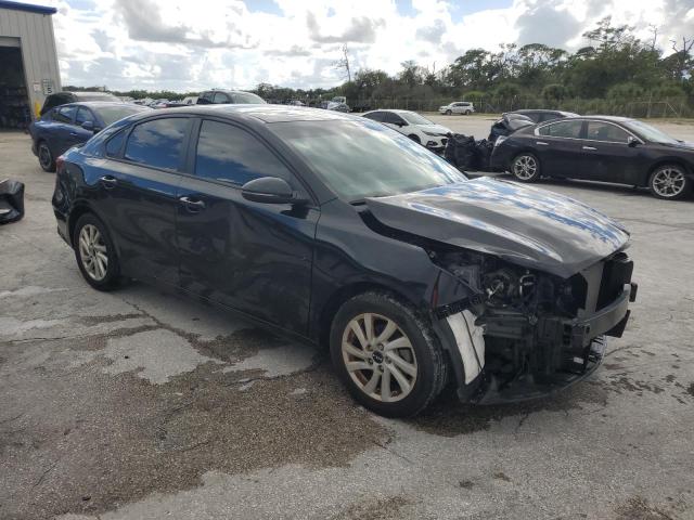 Photo 4 from auction – 2023 KIA FORTE LX with VIN 3KPF24AD4PE590010