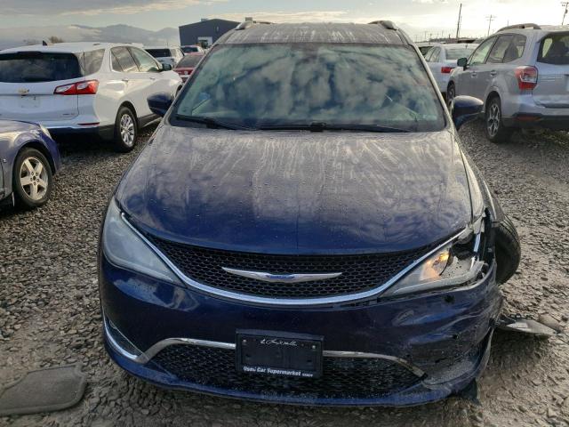 Photo 5 from auction – 2019 CHRYSLER PACIFICA TOURING L with VIN 2C4RC1BG2KR537153