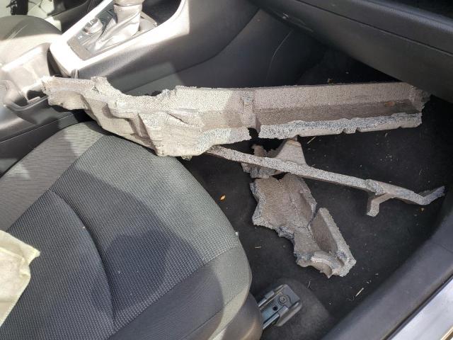 Photo 13 from auction – 2022 TOYOTA RAV4 LE with VIN 4T3MWRFV0NU059494