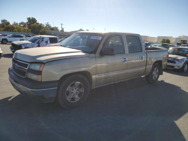 CHEVROLET SILVERADO 2005 with VIN 2GCEC13T851149387 - Photo from auction