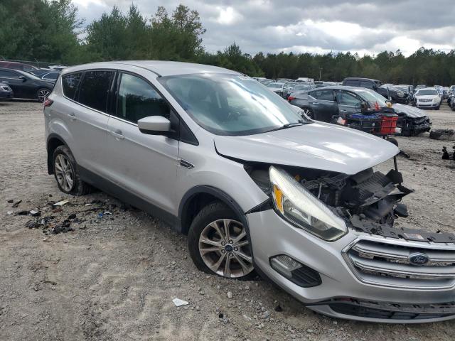 Photo 4 from auction – 2017 FORD ESCAPE SE with VIN 1FMCU0GD7HUC18057