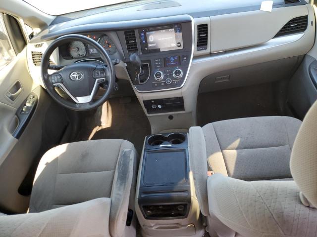 Photo 8 from auction – 2017 TOYOTA SIENNA LE with VIN 5TDKZ3DC4HS837640