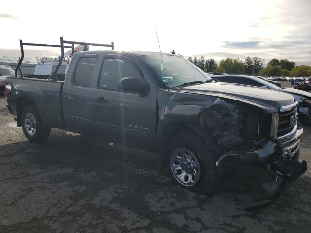 Photo 4 from auction – 2011 GMC SIERRA K15 with VIN 1GTR2UEA2BZ452413