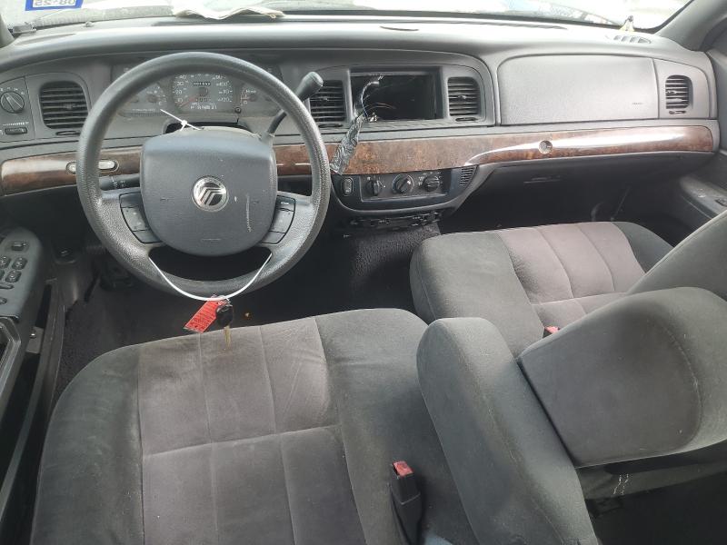 Photo 8 from auction – 2005 MERCURY GRAND MARQ with VIN 2MEFM74W65X668740