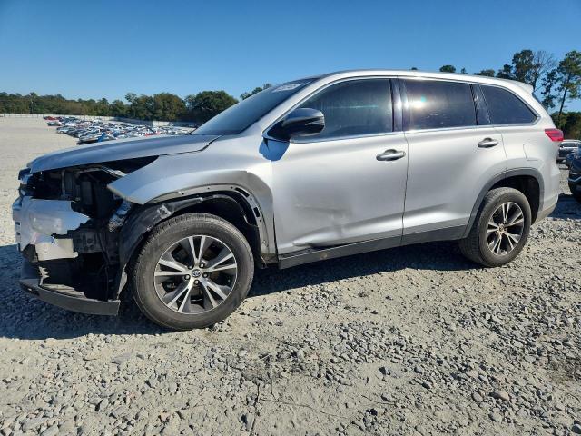 Photo 1 from auction – 2019 TOYOTA HIGHLANDER with VIN 5TDZARFH7KS043935