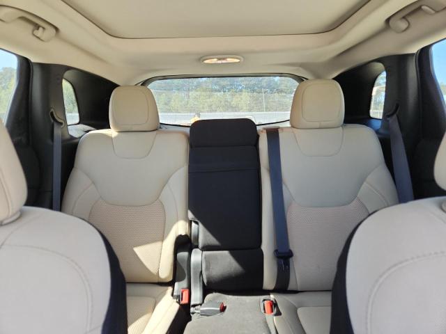 Photo 10 from auction – 2016 JEEP CHEROKEE L with VIN 1C4PJLCS6GW283702
