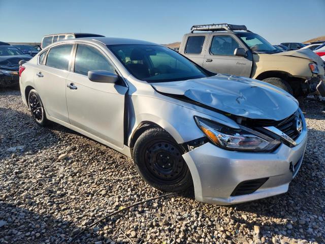 Photo 4 from auction – 2016 NISSAN ALTIMA 2.5 with VIN 1N4AL3AP8GN335261