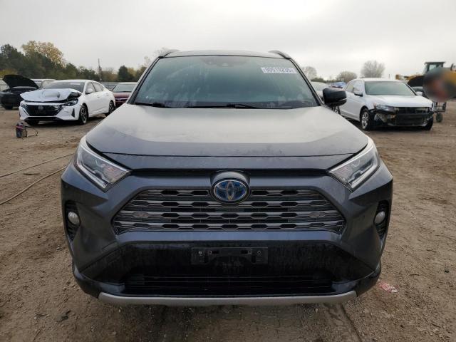 Photo 5 from auction – 2020 TOYOTA RAV4 XSE with VIN JTMEWRFV5LD550674