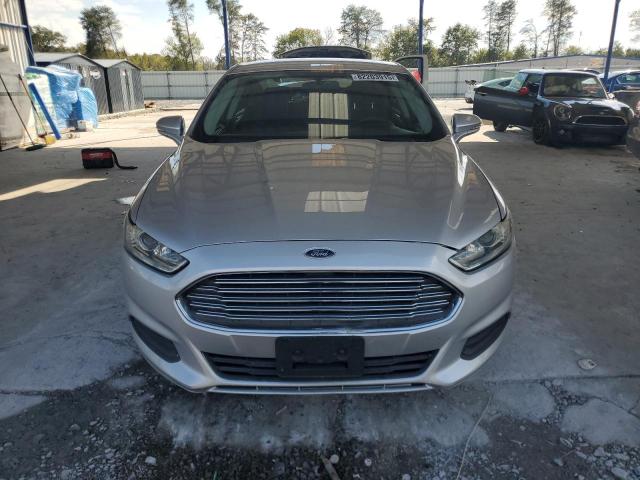 Photo 5 from auction – 2016 FORD FUSION SE with VIN 3FA6P0HD4GR337848