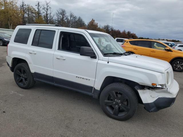 Photo 4 from auction – 2012 JEEP PATRIOT LA with VIN 1C4NJRFB3CD689769