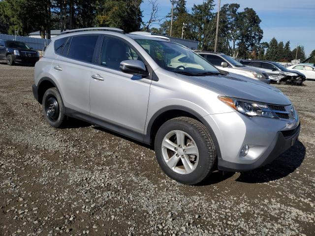 Photo 4 from auction – 2014 TOYOTA RAV4 XLE with VIN JTMRFREV4ED063455