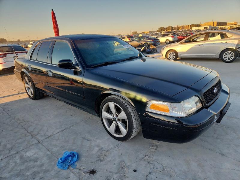 Photo 4 from auction – 2005 FORD CROWN VIC with VIN 2FAFP71W85X158750