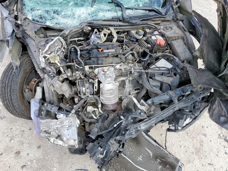 Photo 11 from auction – 2019 HONDA CIVIC LX with VIN 19XFC2E68KE005855