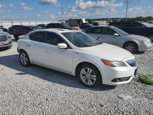 Photo 4 from auction – 2013 ACURA ILX HYBRID with VIN 19VDE3F74DE301577