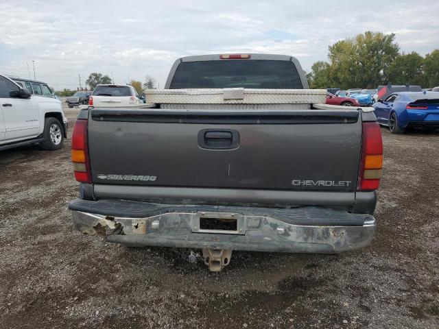 Photo 6 from auction – 2000 CHEVROLET SILVERADO with VIN 1GCEK19T0YZ338668