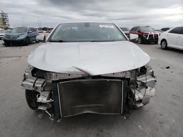 Photo 5 from auction – 2017 CHEVROLET IMPALA LT with VIN 2G1105SAXH9153616