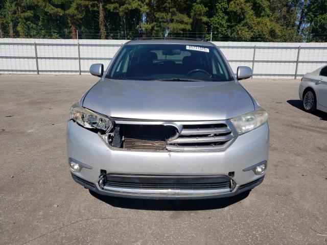 Photo 5 from auction – 2013 TOYOTA HIGHLANDER with VIN 5TDDK3EHXDS236816