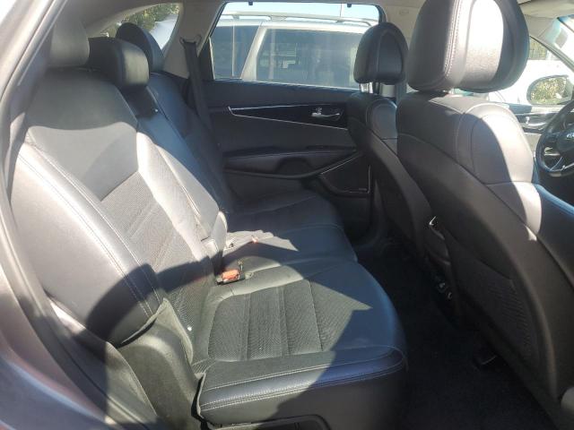 Photo 11 from auction – 2016 KIA SORENTO with VIN 5XYPKDA51GG104155