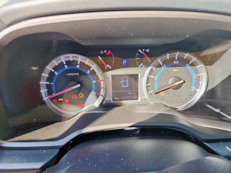 Photo 9 from auction – 2016 TOYOTA 4RUNNER SR with VIN JTEBU5JR7G5342741