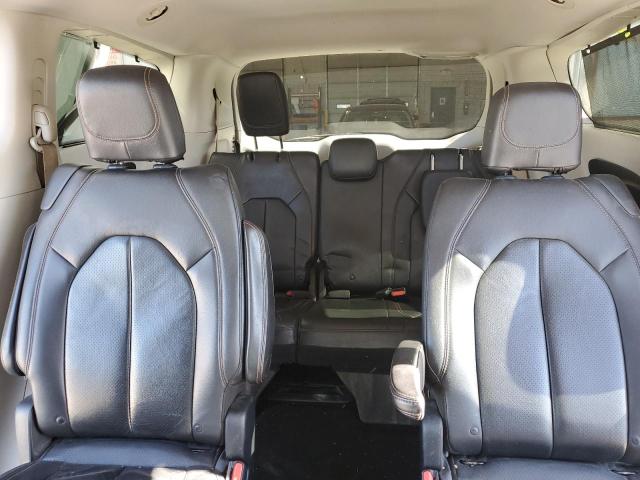 Photo 10 from auction – 2018 CHRYSLER PACIFICA T with VIN 2C4RC1BG7JR113661