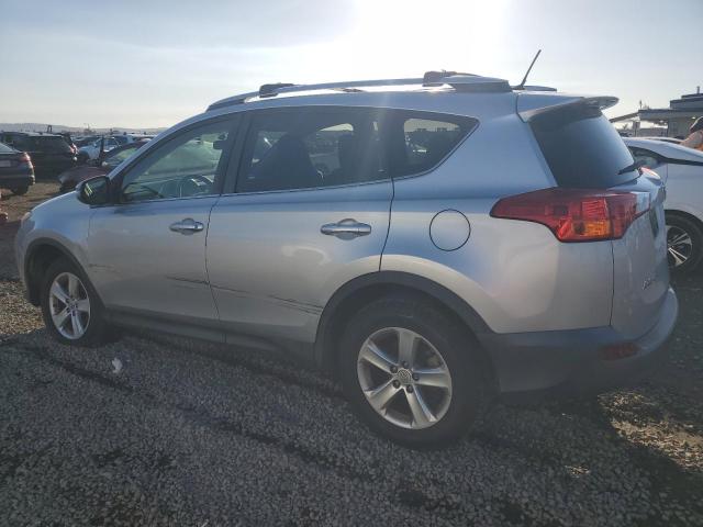 Photo 2 from auction – 2014 TOYOTA RAV4 XLE with VIN JTMWFREV3EJ007222