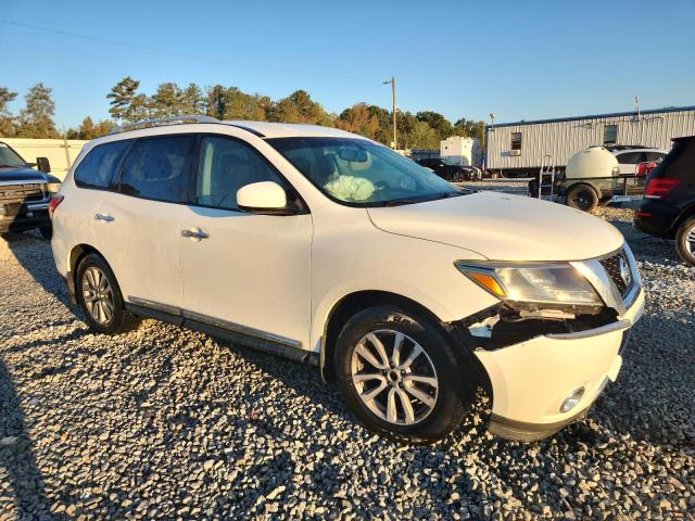 Photo 4 from auction – 2015 NISSAN PATHFINDER with VIN 5N1AR2MN8FC667719