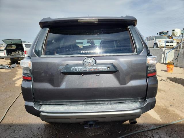 Photo 6 from auction – 2019 TOYOTA 4RUNNER SR with VIN JTEBU5JR2K5720537