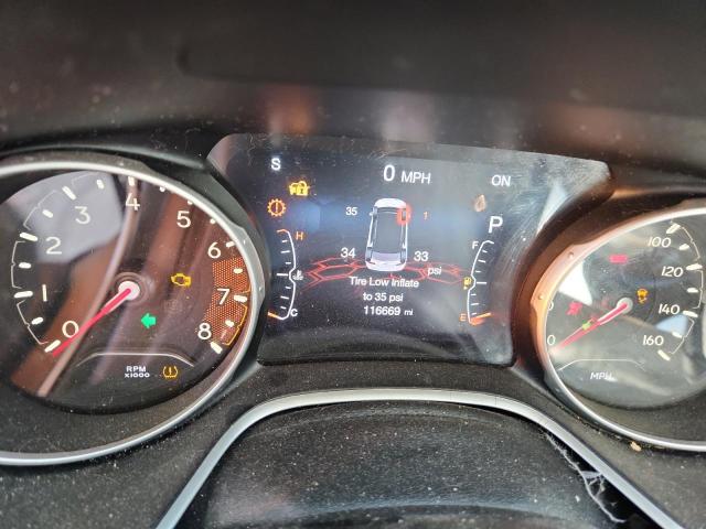 Photo 9 from auction – 2018 JEEP COMPASS with VIN 3C4NJDBB5JT373497