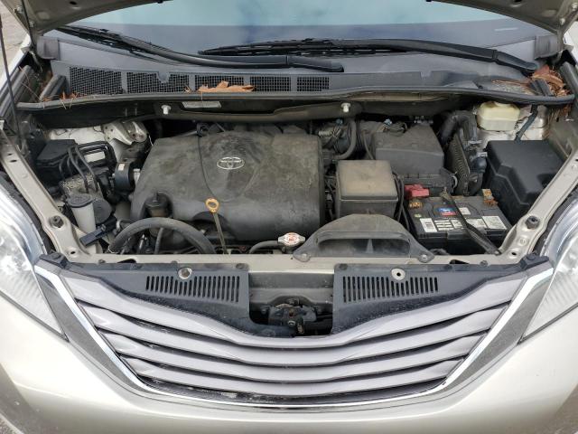 Photo 12 from auction – 2017 TOYOTA SIENNA XLE with VIN 5TDYZ3DC8HS776335