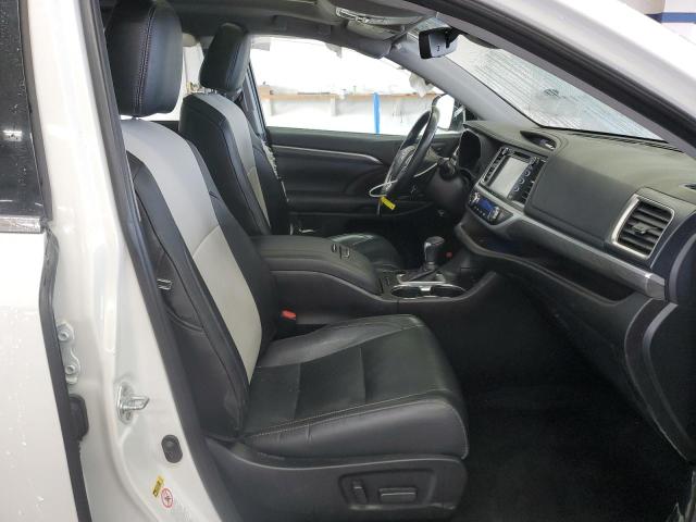 Photo 7 from auction – 2019 TOYOTA HIGHLANDER with VIN 5TDDZRFHXKS980491