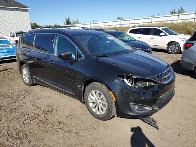 Photo 4 from auction – 2019 CHRYSLER PACIFICA TOURING L with VIN 2C4RC1BG2KR583260