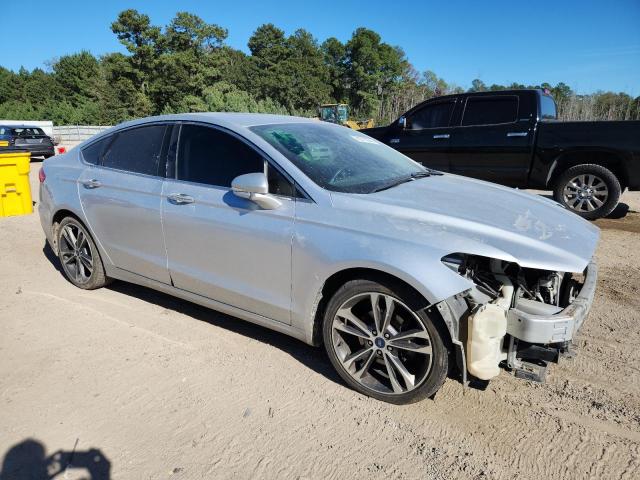 Photo 4 from auction – 2019 FORD FUSION TIT with VIN 3FA6P0K95KR217120