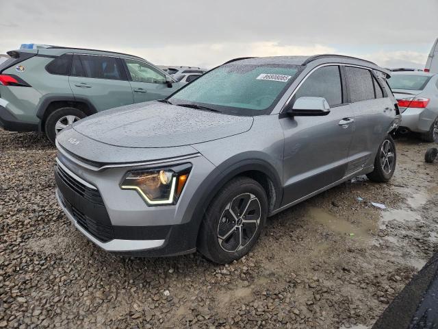 KIA NIRO 2023 with VIN KNDCR3LE5P5111068 - Photo from auction