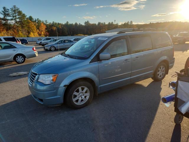 CHRYSLER TOWN & COU 2010 with VIN 2A4RR8DX6AR320878 - Photo from auction